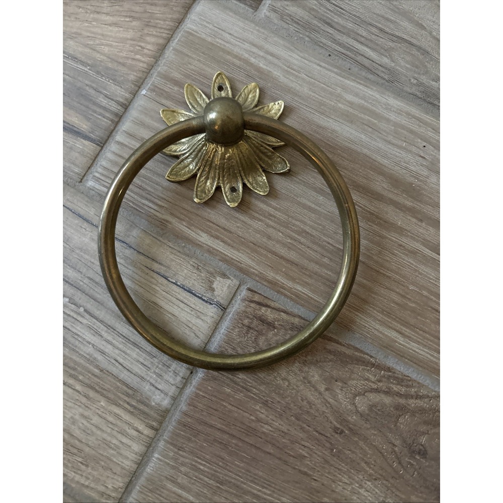 Brass Napkin Towel Ring Mcm Flower Pattern Base Vintage Wall Mount Home Decor